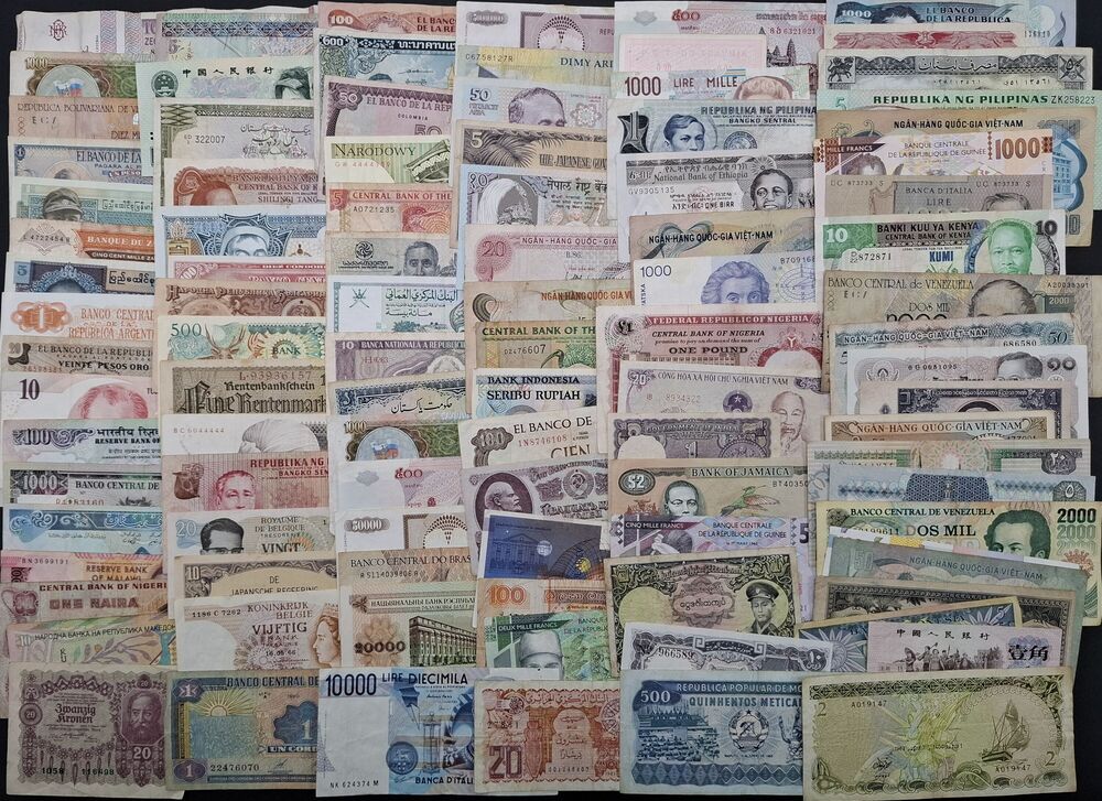  Mixed lot of 100 world banknotes, in circulated grades (9)