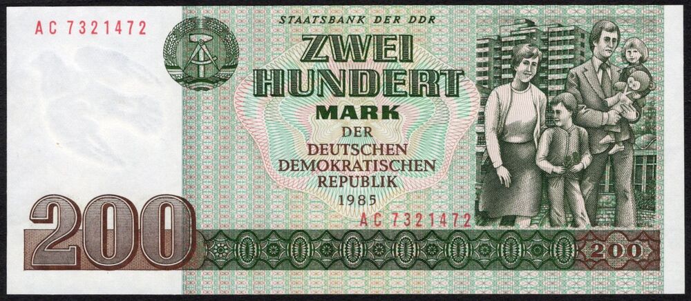 Germany, DDR - 200 Mark 1985 - Pick # 32 - UNC